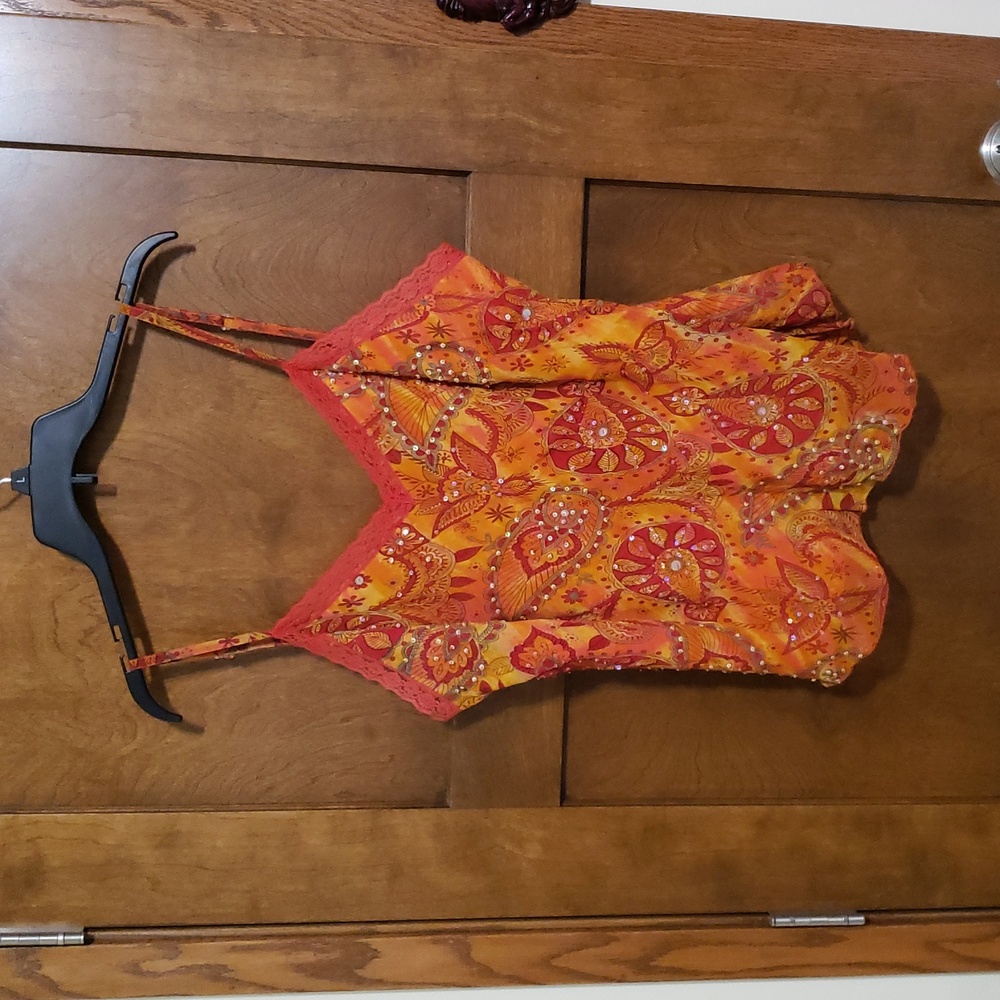 Sequined and lace trimmed lined cami with adjustable straps.Bin#10